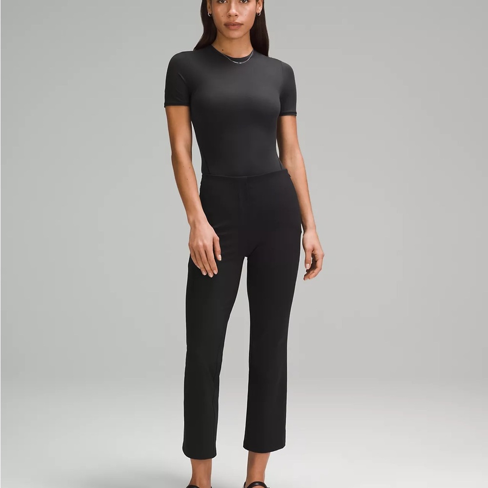 Smooth Fit Pull-On High-Rise Crop Pant, Size 10 Black
